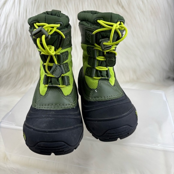 The North Face Kids Green and Black Winter Boots - Picture 5 of 8